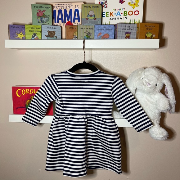 Beautiful 3 month size dress - Picture 3 of 3